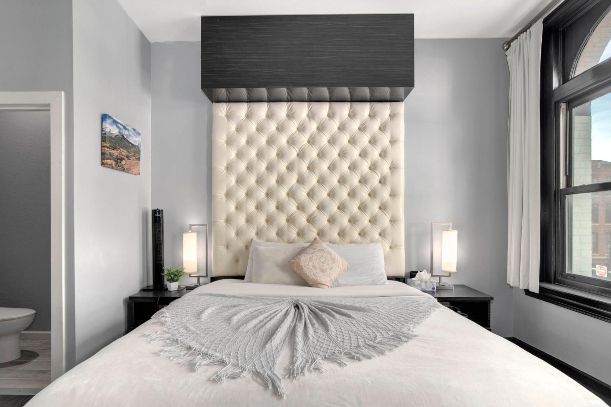 Good Hotels Downtown Денвер Экстерьер фото